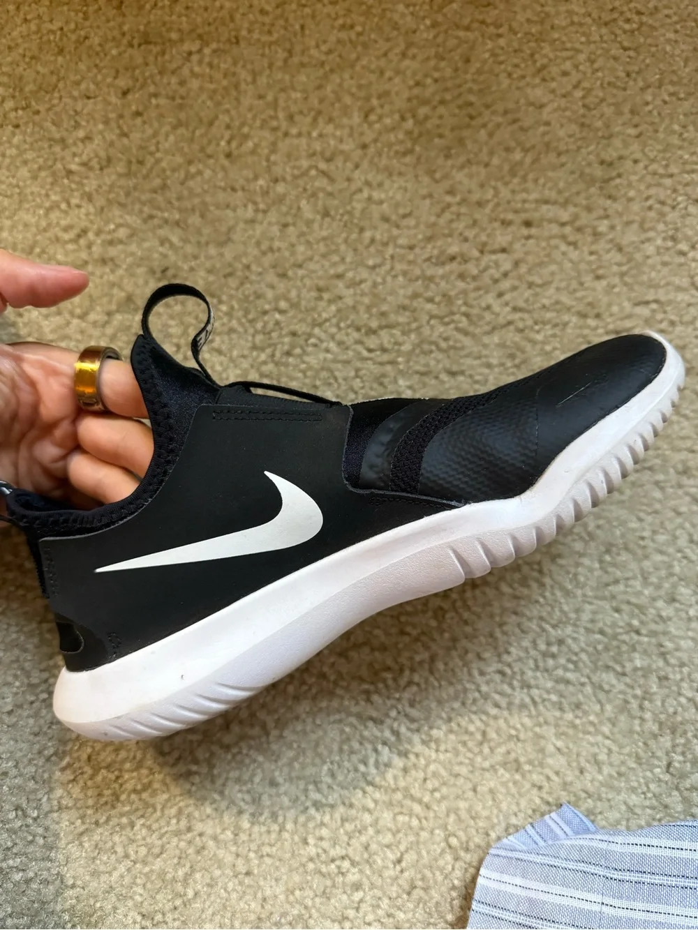 Nike Youth Slip-On Sneakers - Black & White